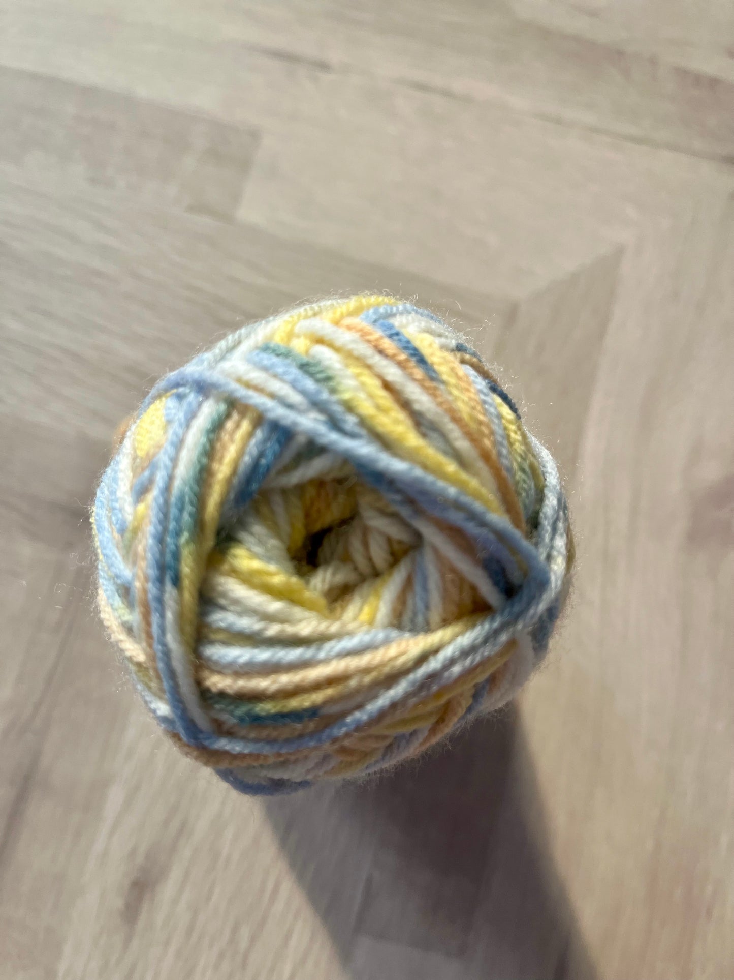 Emu Treasure Little Isle DK 50g