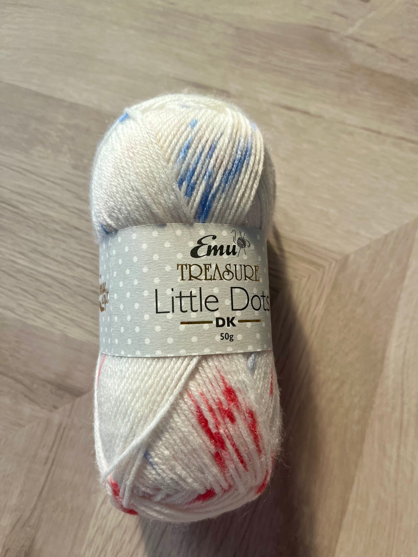 Emu Treasures Little Dots DK 50g