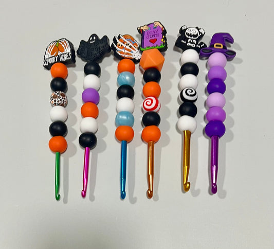 Set of 6 spook crochet hooks
