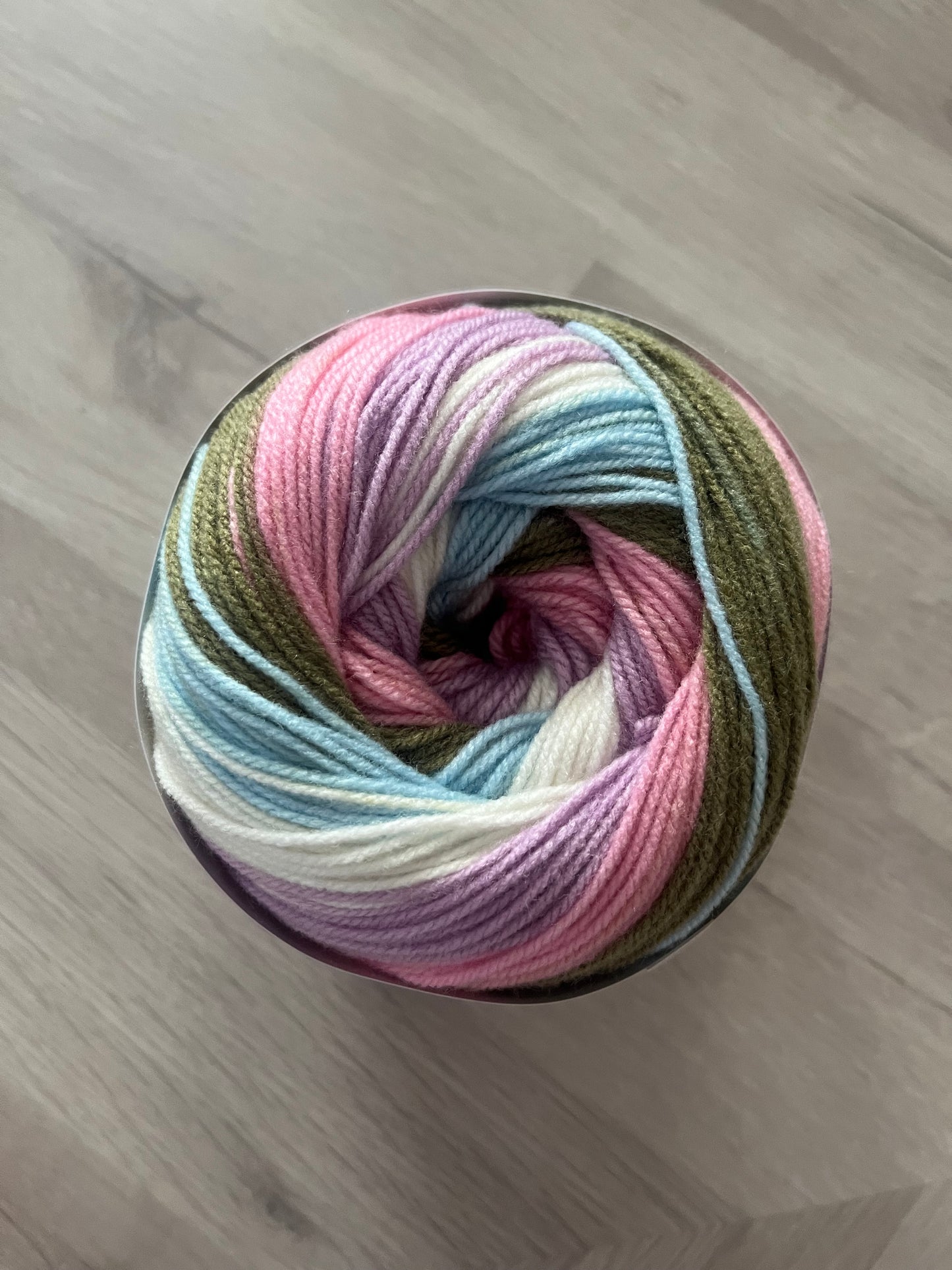 Northern lights yarn cake