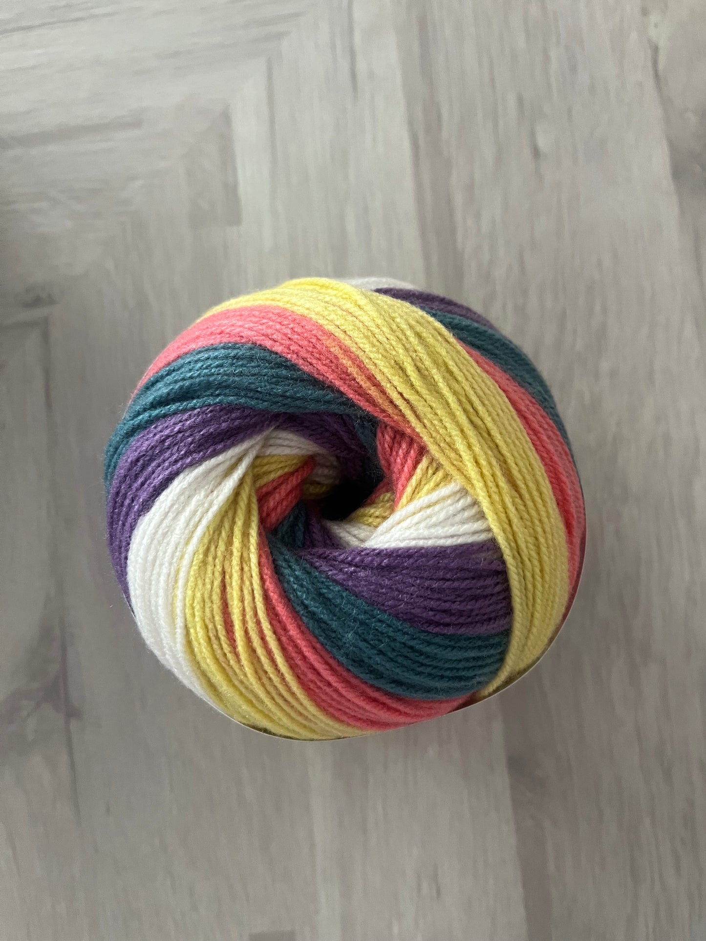 Northern lights yarn cake